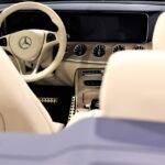 The Role of Artificial Intelligence in Personalizing In-Car Entertainment